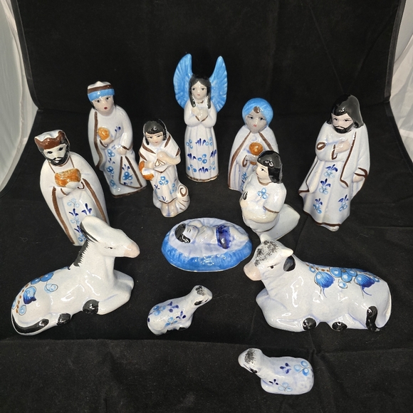 12pc Mexican Pottery Ceramic Nativity Folk Art - Picture 2 of 10